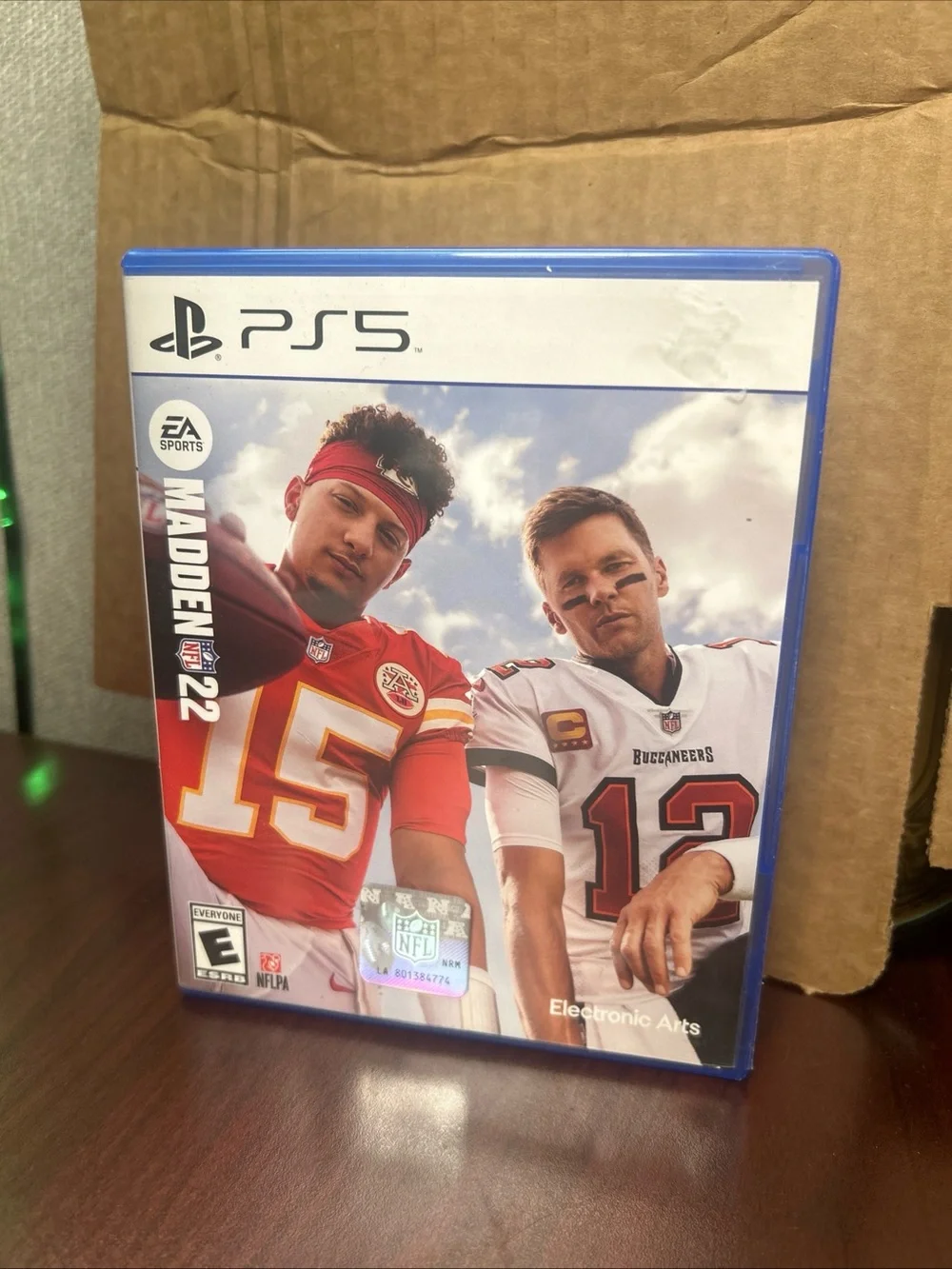 Sony PS5 Madden NFL 22 - Red & White Cover, Blue Case